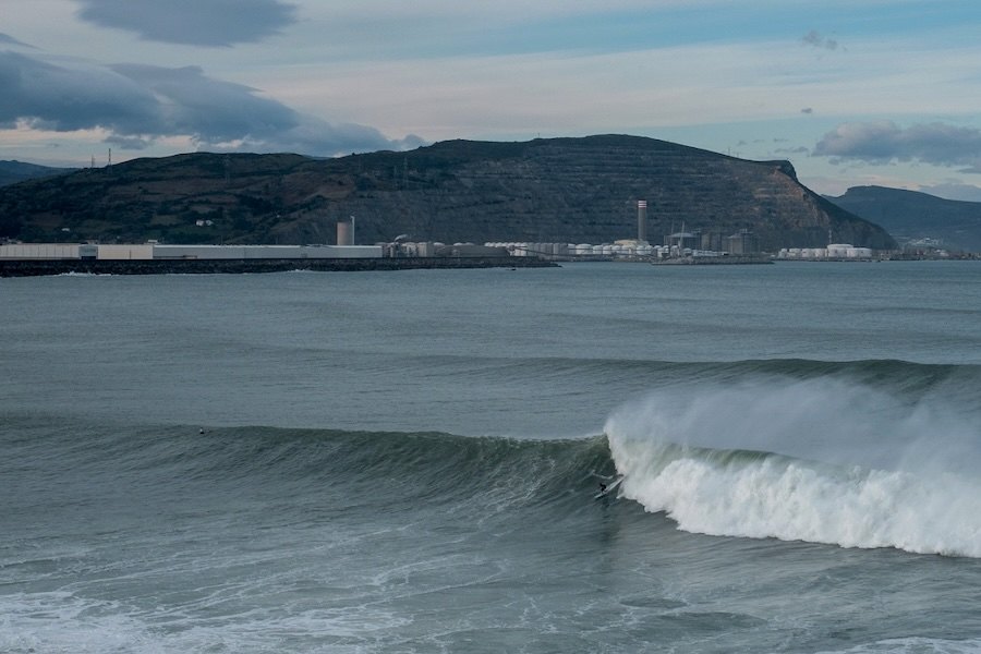 Punta Galea Big Wave Challenge em Yellow Alert para sábado — Portugueses em destaque entre a elite mundial