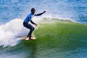 João Dantas na 1º etapa do Circuito Nacional de Longboard na Costa da Caparica