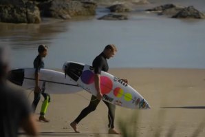 A SESSÃO DE FREE SURF DE MICK FANNING ONTEM EM SNAPPER ROCKS