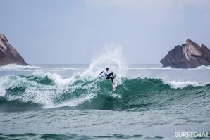 NACIONAL DE SURF ESPERANÇAS: PRIMEIRO DIA EM GRANDE