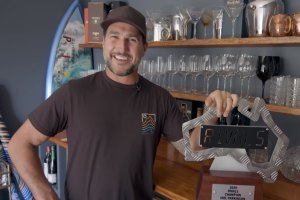 JOEL PARKINSON VENCE COMPETIÇÃO DE SURF ONLINE “RIVALS”
