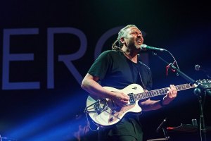 Berg apresenta em abril um novo single.