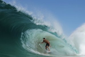 A rápida e tubular onda de Kirra