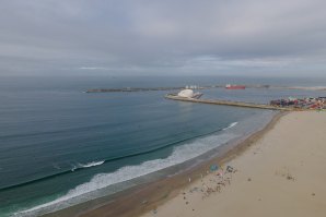 Verónica Silva e Tomás Lacerda são os vencedores do Campeonato Nacional de SUP Race Técnico