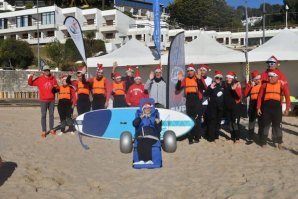 Remada de Natal do Surf Clube de Sesimbra marcada pela forte adesão e impacto social