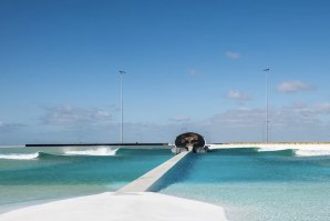 Primeira piscina de ondas em Portugal abrirá as portas durante este Inverno em Santarém