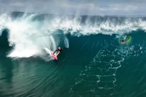 Jamie O&#039;Brien enfrenta Pipeline imponente no primeiro swell da temporada