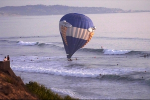 PEDIDO DE CASAMENTO NUM BALÃO ACABA NO MAR