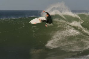 O SURF DE JULIAN WILSON EM J-BAY