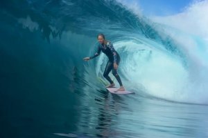 Direita de sonho numa strike mission com Joel Parkinson, Ryan Callinan e Laura Enever