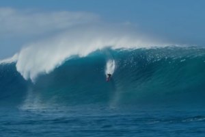 JOHN JOHN FLORENCE SURFA ONDAS ÚNICAS NUM OUTER REEF DE OAHU