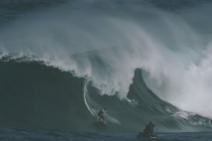 NIC VON RUPP E JOÃO MACEDO EM CONDIÇÕES “PESADAS” NUM SLAB NA GALIZA