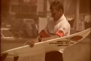 Imagens que mostram os surfistas portugueses a competir em 93/94.