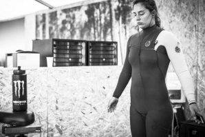 TYLER WRIGHT DESTACA-SE NA RONDA 1 DO CASCAIS WOMEN’S PRO