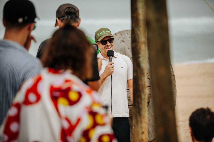 Tiago Pires: “O surf pode ir muito além da competição e fazer realmente a diferença”