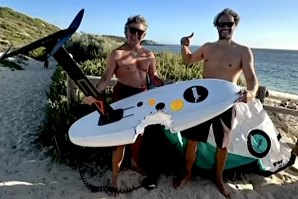 Praticante de hydrofoil, de 61 anos, sobrevive a ataque de tubarão em Margaret River