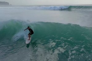 O SURF AO FINAL DA TARDE DE ONTEM EM IMPOSSIBLES - FAZ-NOS SONHAR