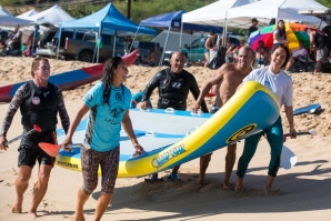 CELEBRANDO A CULTURA DO SURF COM KELLY SLATER