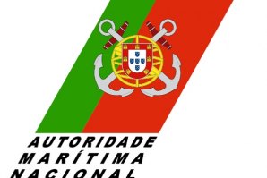 AUTORIDADE MARÍTIMA NACIONAL ESCLARECE SOBRE A PRÁTICA DO SURF EM PORTUGAL