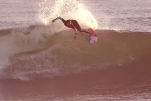 Surf em Lower Trestles com os prós que vão disputar a grande final do CT