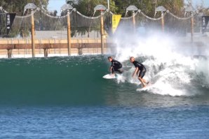 JACKSON DORIAN VISITA A PISCINA DE ONDAS DO SEU PADRINHO