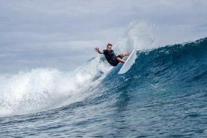 Australiano Luke Egan é um dos que irá competir esta semana em S. MIguel.
