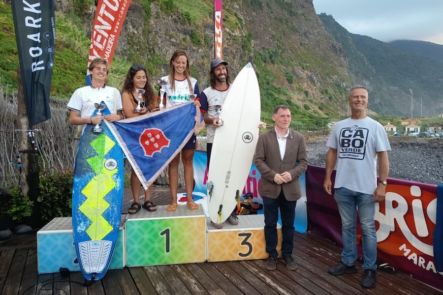 Pedro Soares e Joana Andrade sagram-se campeões regionais no São Vicente Surf Fest