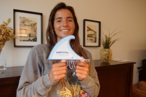 &quot;É uma forma muito positiva de ver o meu esforço a dar frutos&quot; - Teresa Bonvalot, vencedora dos Surftotal Awards (Surfista Feminina do Ano)