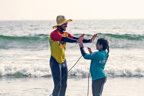 Batismos de surf e surf adaptado no Porto dias 24 e 25 de Setembro 2020