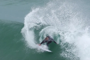 Mick Fanning ‘Searching’ in Peniche