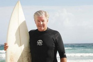 WAYNE “RABBIT” BARTHOLOMEW HOSPITALIZADO APÓS SER MORDIDO POR UMA COBRA