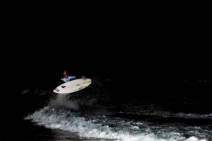 João Serafim foi o wildcard da edição de 2013 do Cascais Surf à Noite