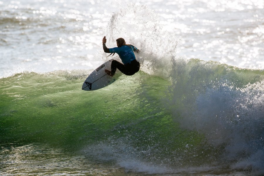 EDP Ericeira Pro: Kika Veselko eliminada, Yolanda Hopkins entra amanhã em prova