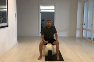 MICK FANNING MOSTRA-NOS OS SEUS TREINOS FUNCIONAIS QUE O AJUDAM NO SURF