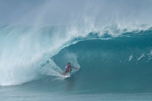 Gabriel Medina dá mais um passo rumo ao título; Kikas falha qualificação para WCT