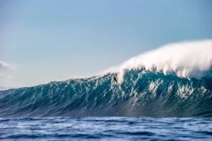 Ian Pegoraro: aos 12 anos já desafia Jaws e conquista prémio internacional de ondas grandes