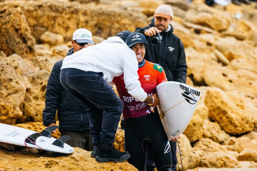 Miguel Pupo é o primeiro semi finalista no Rip Curl Pro Bells Beach 2026