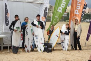 Praia da Rocha recebeu com boas ondas a terceira etapa do Circuito Regional de Surf do Sul 2023