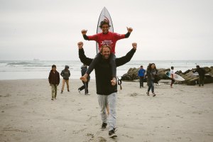 Matias Canhoto, 13 anos de idade, sagra-se campeão nacional de surf Sub 14