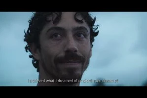 Durante um tempo, o mar chamava por Yago Dora... E um dia, Yago Dora respondeu