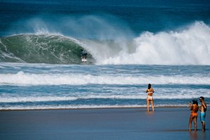 Jeremy Flores elogiado pela organização do Quiksilver Festival com um formato de competição justo