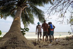 Turista morre ao pisar ilha de tribo indígena das Andamão