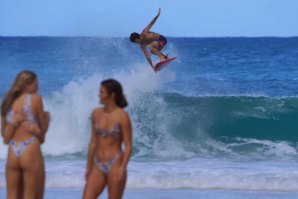 Mason Ho diverte-se num beach break em Oahu