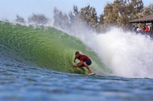 AS DIFERENTES OPINIÕES DE MICK FANNING E JAMIE O´BRIEN SOBRE SURF NO MAR VS PISCINAS DE ONDAS