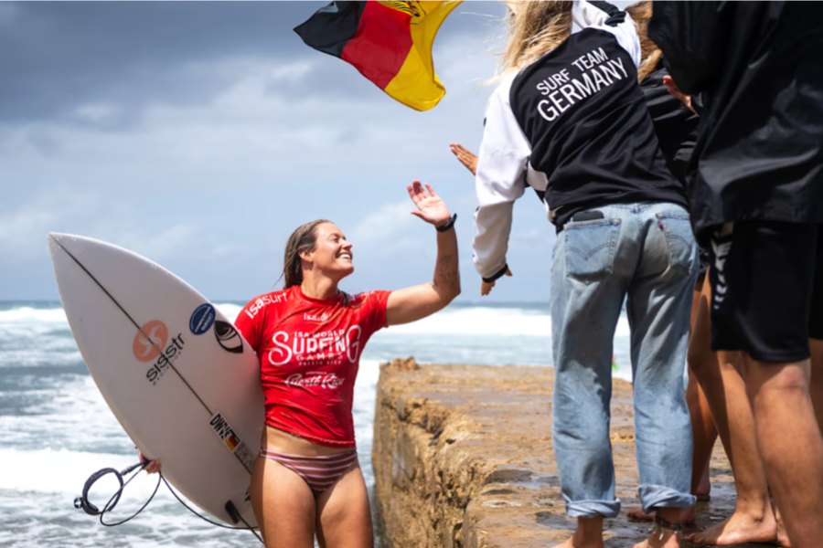 "Teahupo'o exige muito dos surfistas" - Camilla Kemp fala sobre os seus treinos para os Jogos Olímpicos