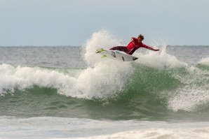 Jácome Correia apresentou um surf muito bonito e exibições consistentes
