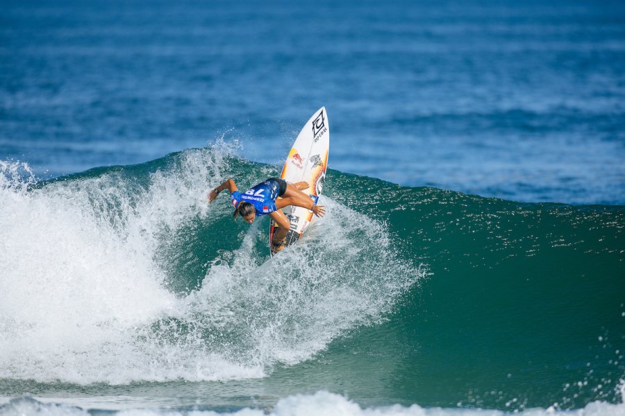 Europeias Tya Zebrowski e Nadia Erostarbe eliminam campeãs mundiais em Saquarema