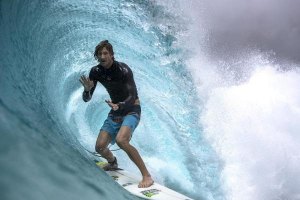 CICLONE IDAI PROPORCIONA TUBOS INESQUECÍVEIS EM MOÇAMBIQUE