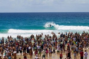 Snapper Rocks, Austrália, será o placo da primeira etapa do CT 2019 Imagem: WSL / Kelly Cestari