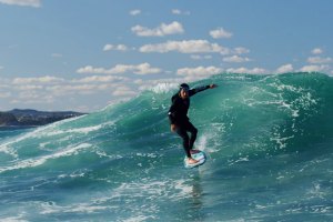 TOM CARROLL RENDE-SE AO FOIL